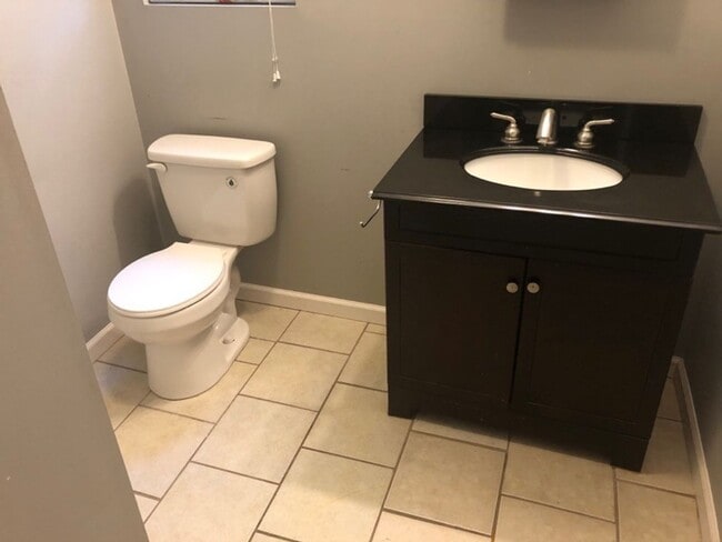 Photo - 807 Mountain St NW