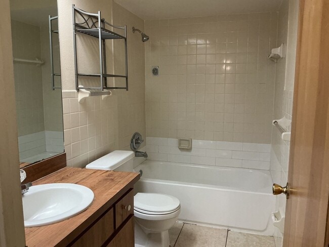 Photo - 1112 South Blvd Unit 1112 South Blvd.  E