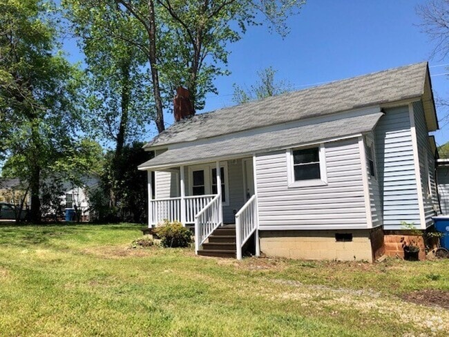 Building Photo - Move in Ready! Rental
