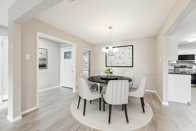 Photo - 22811 Cranberry Trail