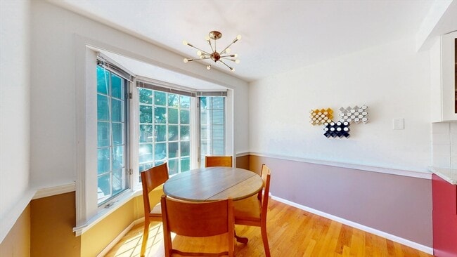 Photo - 2 Glenbrook Ln