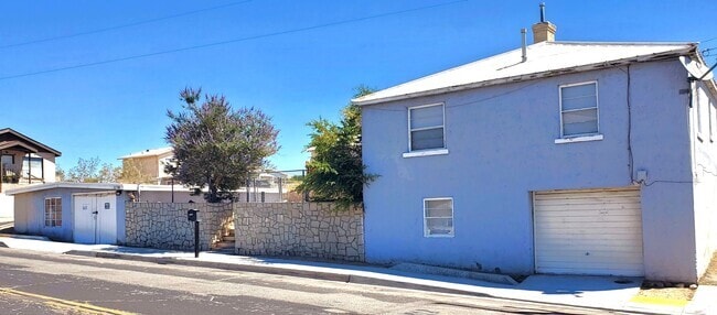 Building Photo - 16726 Forrest Ave Rental