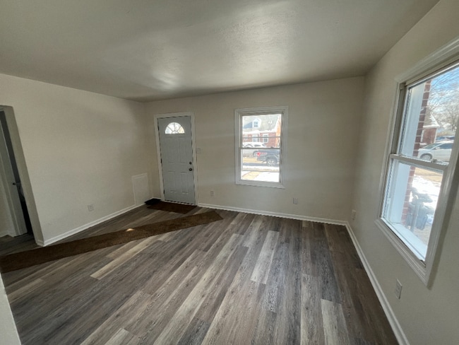 Photo - 721 Winston Dr Unit 721