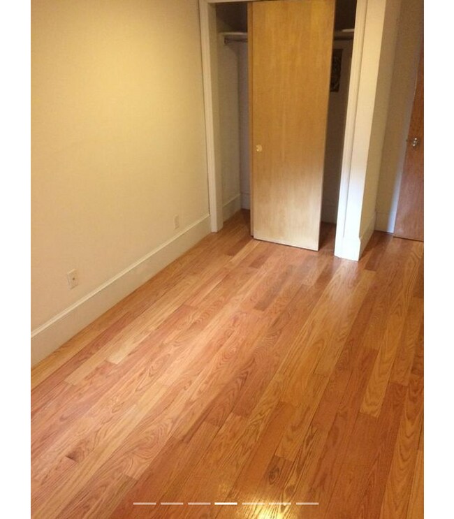 Photo - 64 Louis Prang St