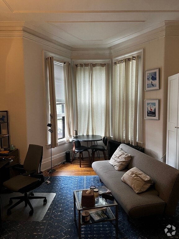 Building Photo - 172 Marlborough St Unit 1F Rental