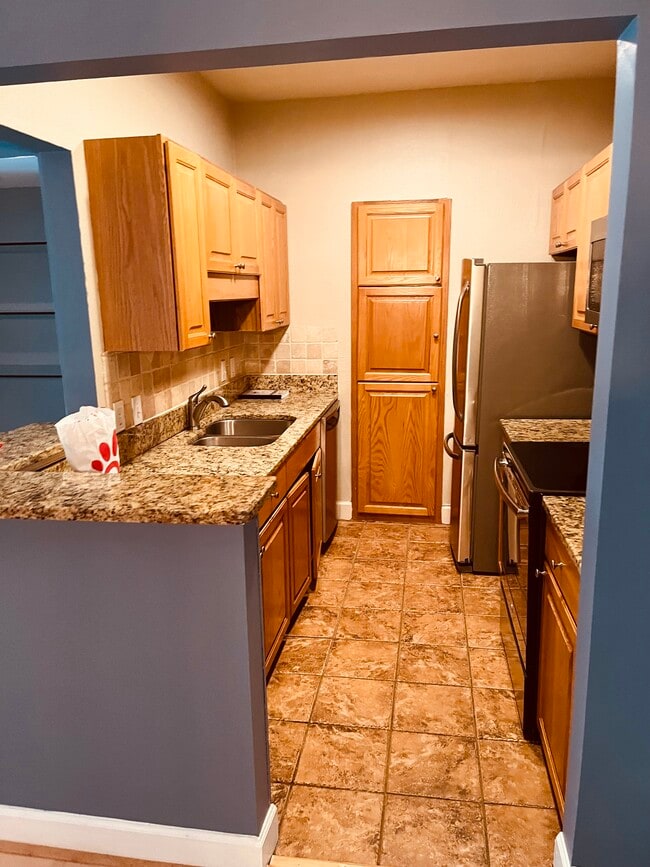 Photo - 2921 Lenox Rd NE Unidad 301