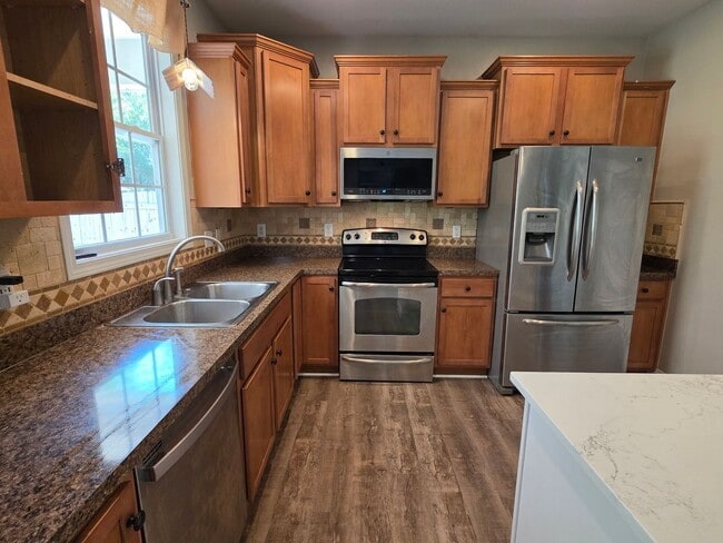 Photo - 177 Mill House Ln