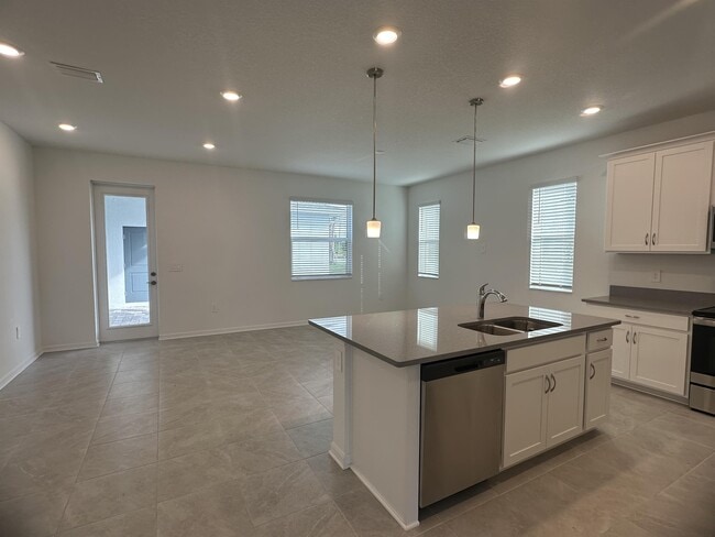 Photo - 1833 Cockpit Ln