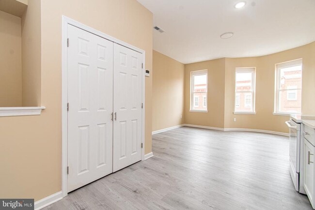 Photo - 2027 McCulloh St