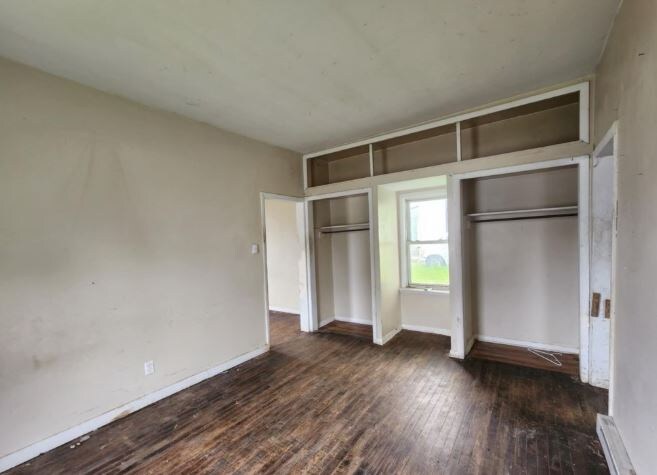 Photo - 315 W Will St