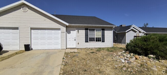 Building Photo - 1257 N 575 W Rental