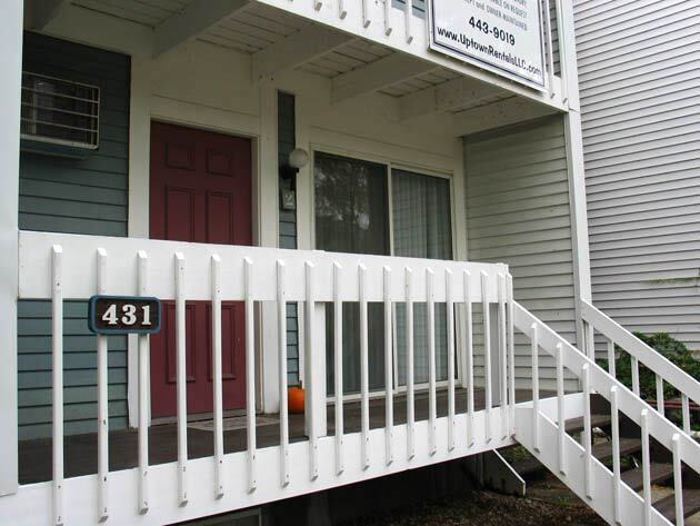 Photo - 427-431 W Doty