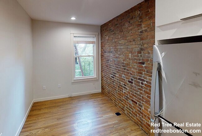 Photo - 2 Belvidere Pl Unidad 2