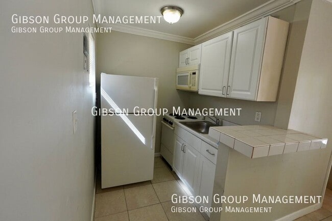 Photo - 528 SW 5th Ave Unit 3