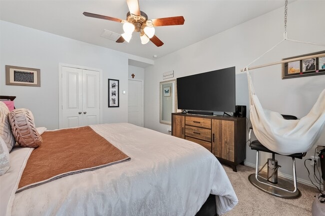 Building Photo - 15006 Eves Necklace Ct