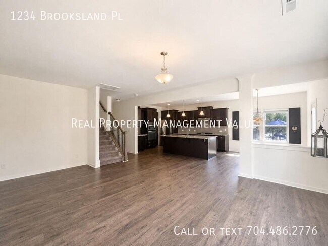 1234 Brooksland Pl
