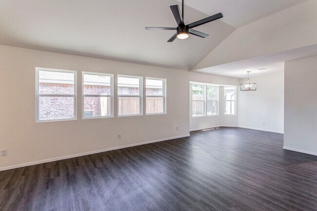 Photo - 17009 Ardisia Dr