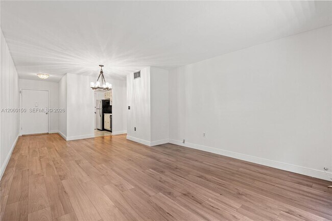Photo - 15888 SW 95th Ave Unit 317