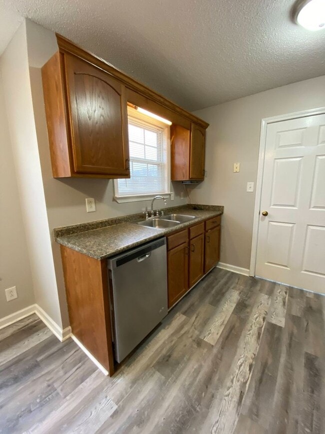 Photo - 3 Bed 2 Bath Amazing Home!