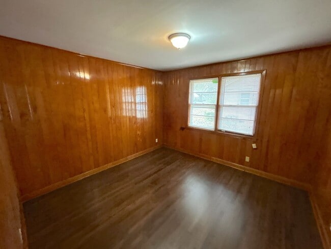 Photo - 4322 Rhodes Ave