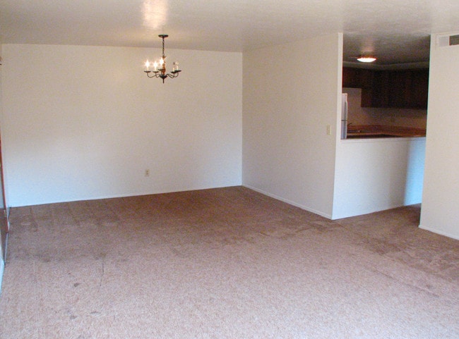 Sherwood Forest Apartments