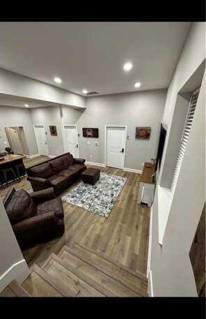 Photo - 1211 St Stephens Church Rd Unidad H