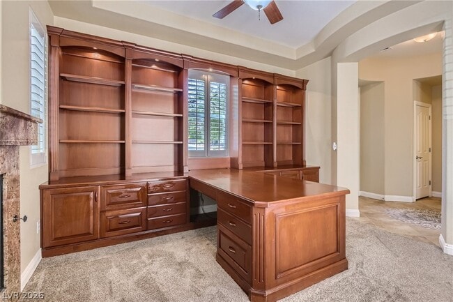 Building Photo - 552 Puenta Del Rey St