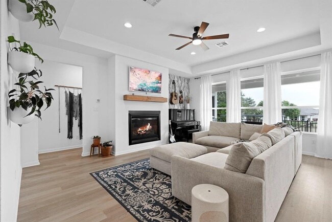 Photo - 1368 Pink Granite Blvd
