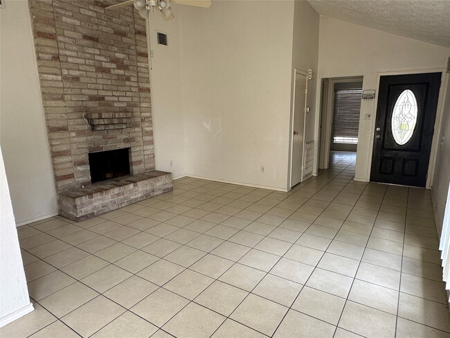 Photo - 6939 Greenyard Dr