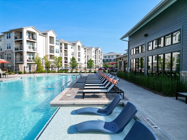 The Crest at Acworth