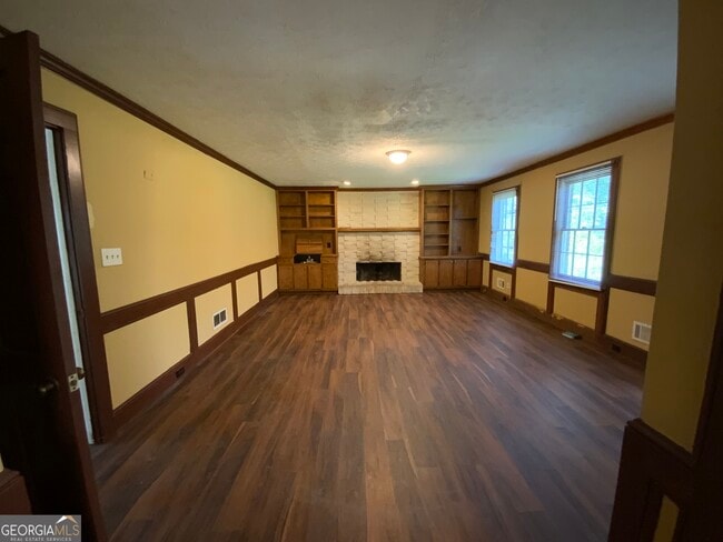 Photo - 5697 Grey Fox Cir