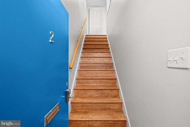 Building Photo - 2517 P St NW Unit 2
