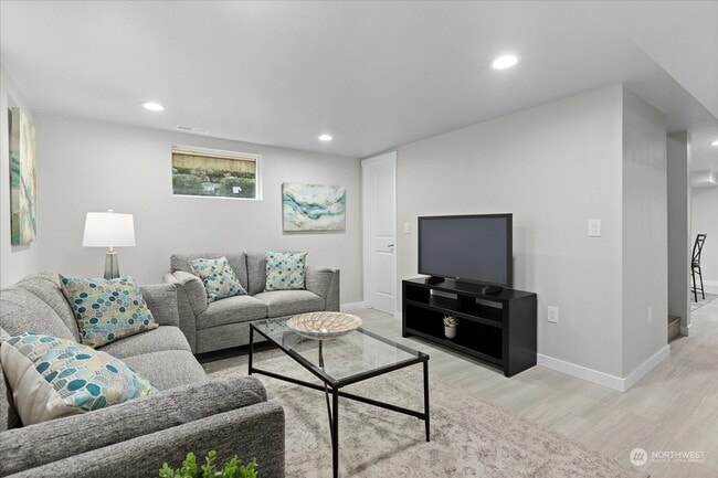 Photo - 522 25th Ave Unidad Lower Level