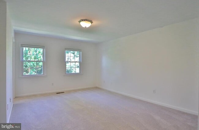 Photo - 2402 Windbreak Dr