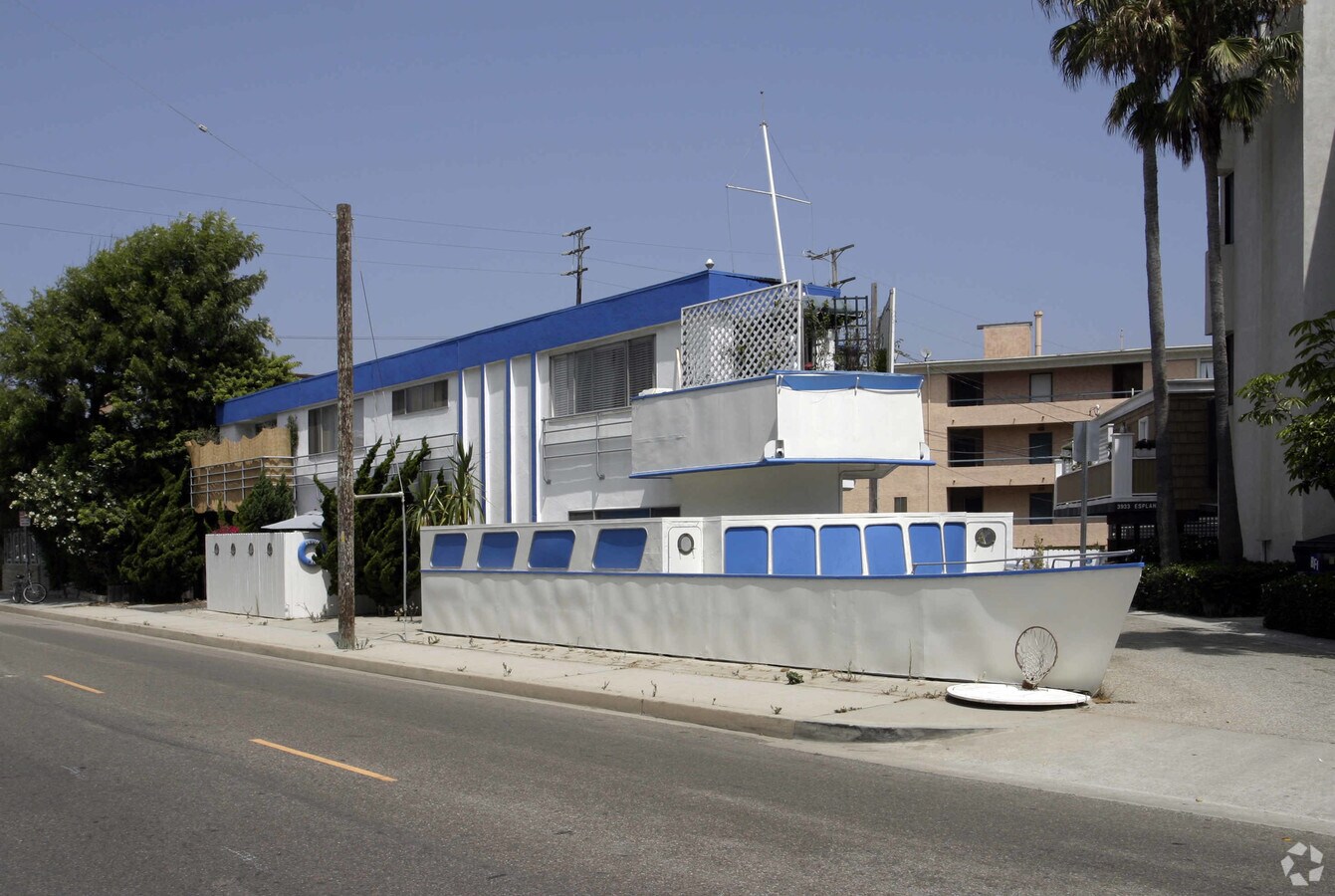 Photo - 3906 Pacific Ave