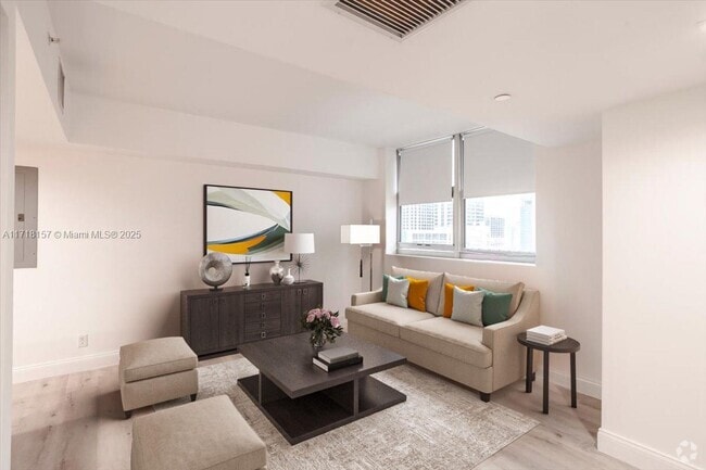 Building Photo - 111 E Flagler St Unit 1309 Rental