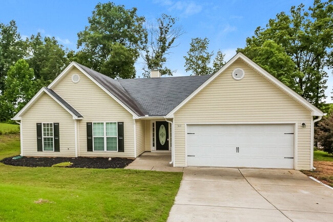 Building Photo - 368 Embassy Dr