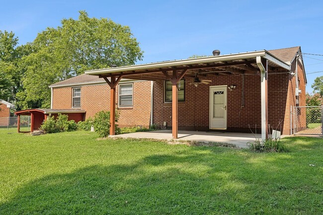 212 Wilowen Dr