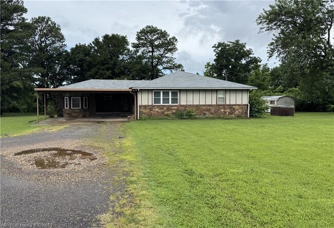 Photo - 600 Paw Paw Rd
