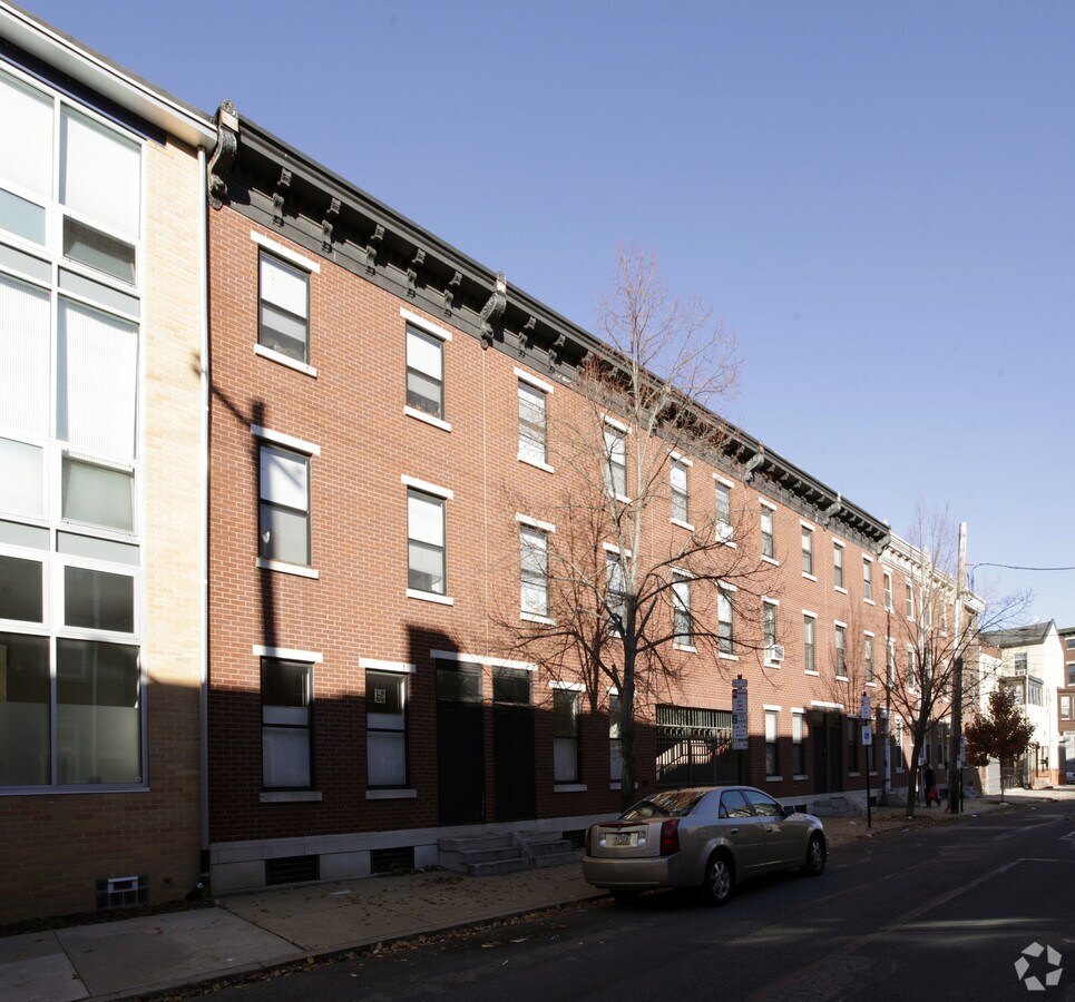 Photo - 1109-1117 Green St