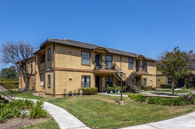 Photo - Arbor Ridge Apartments