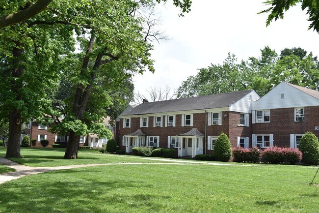 Blair Beacon Apartment Homes