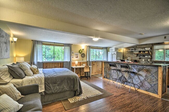 Photo - 11352 NE Fargo St