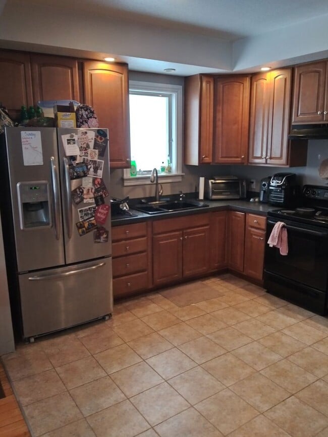 Building Photo - 63 Argyle Street Unit 002 Rental