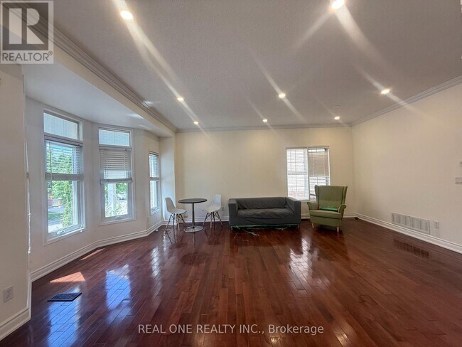 Photo - 93 Brunswick Ave