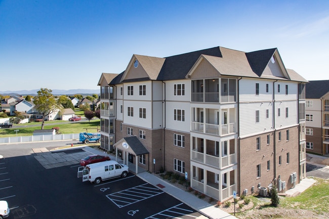 Gables East Condominiums - Gables East Condominiums