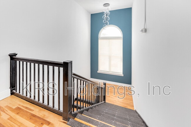 Photo - Betsy Town Flats