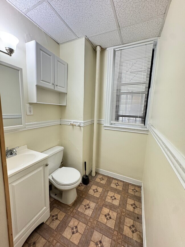 390 Riverway Unit 12
