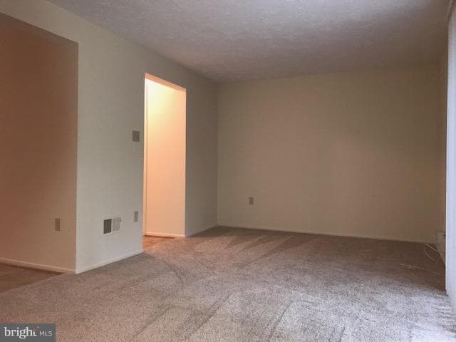 Photo - 1542 Pin Oak Dr