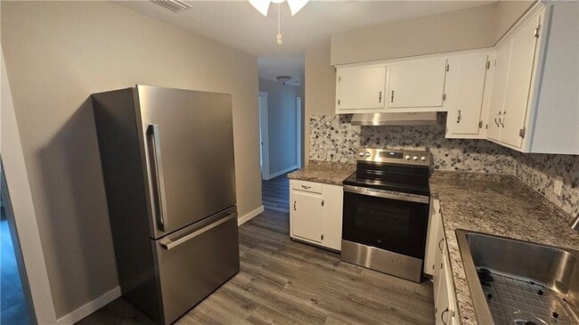 Photo - 122 Saxon St